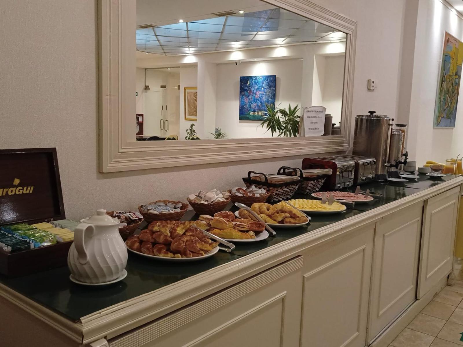 Atlas Tower Hotel Buenos Aires Kültér fotó